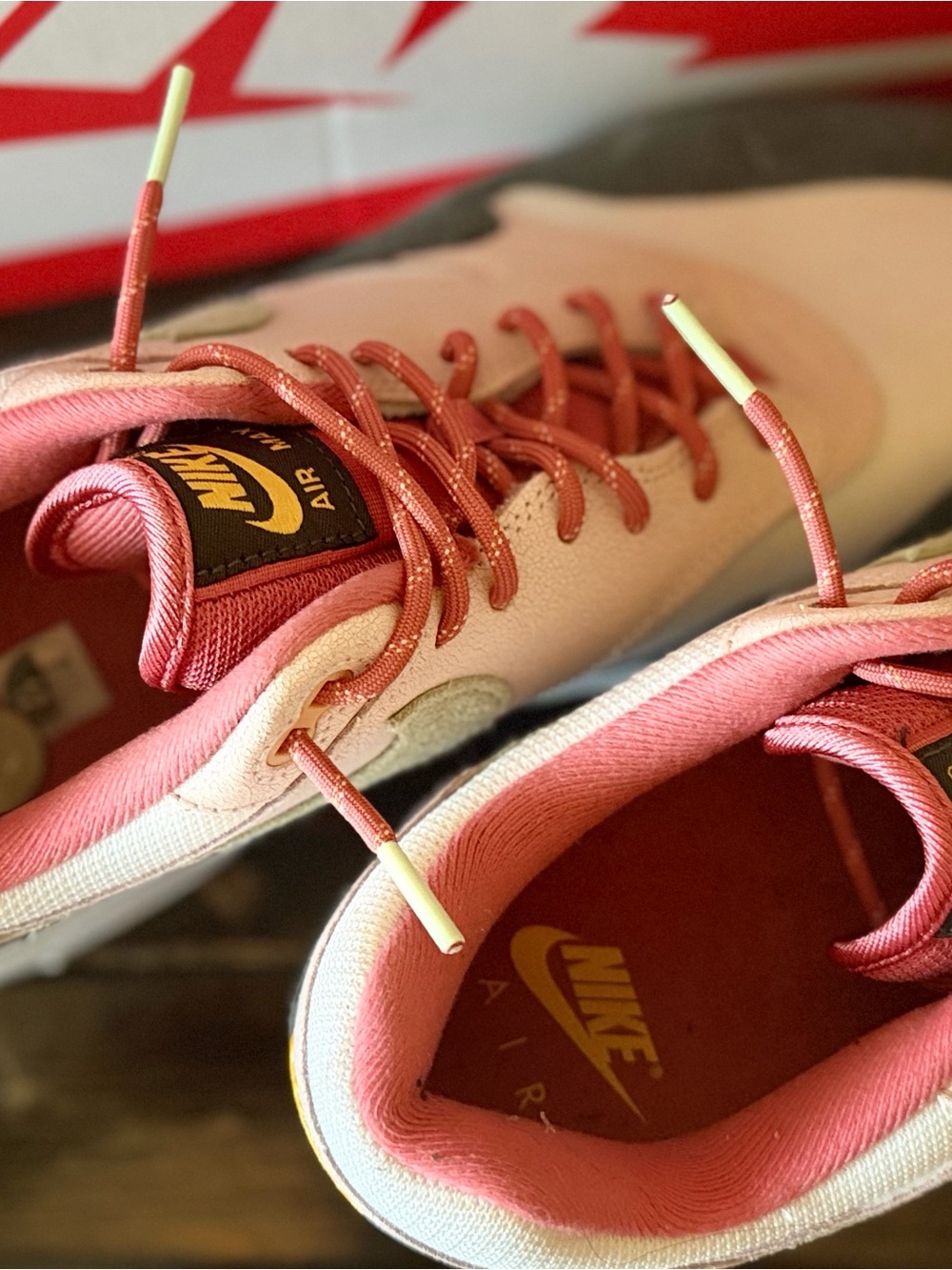 Nike Air Max 1 “Easter Celebration” in a men’s size 12 - Picture 3 of 4